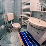 Riverside Pines With Balcony - Two Bedroom With Balcony Luce