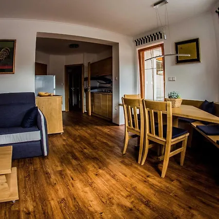 Riverside Pines With Balcony - Two Bedroom With Balcony *