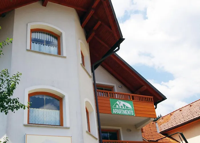 Apartman Riverside Pines With Balcony - Two Bedroom With Balcony Luče